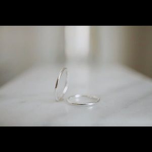 Foe & Dear Sterling Silver Hoop Earrings x2